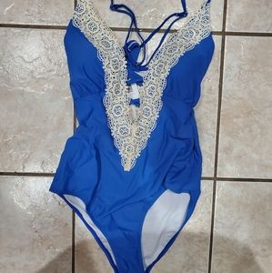 Cupshe LADIES VINTAGE LACE ONE-PIECE SWIMSUIT
